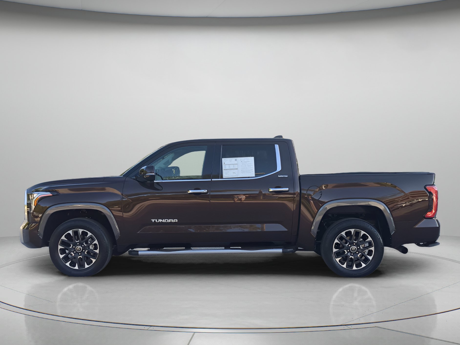 Used 2023 Toyota Tundra Limited AWD/4WD image 43