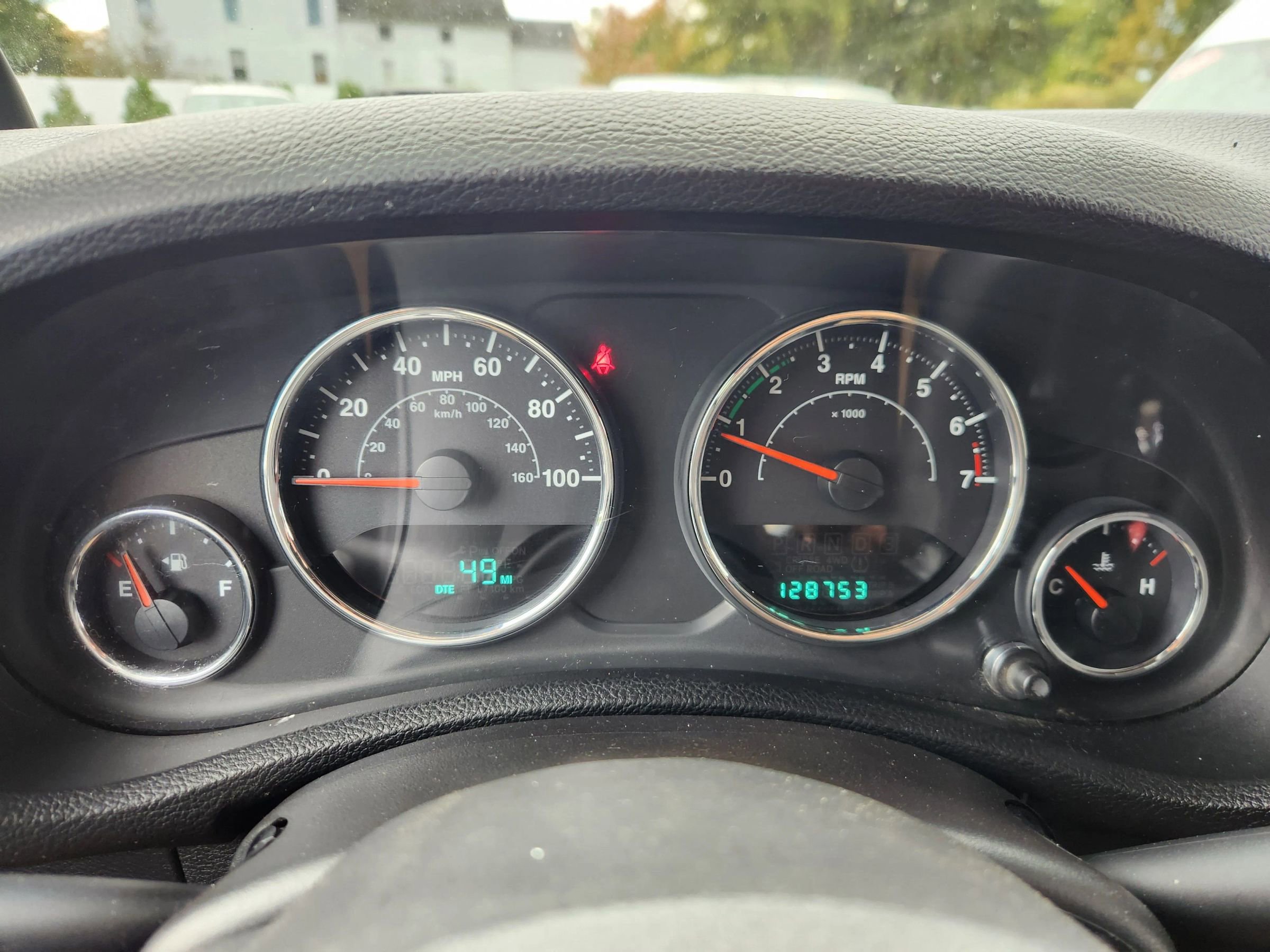 Used 2012 Jeep Wrangler Sahara image 26