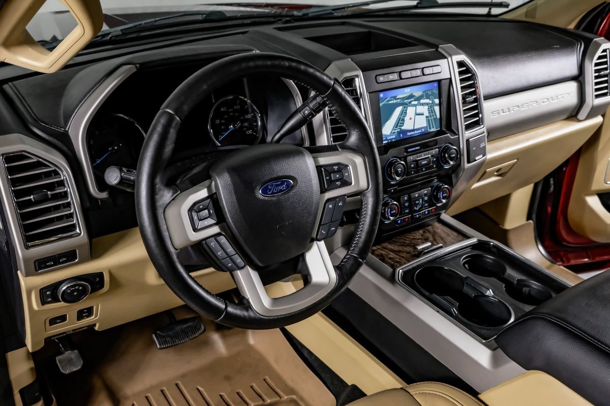 Used 2017 Ford F250 Lariat w/ Lariat Ultimate Package AWD/4WD image 14