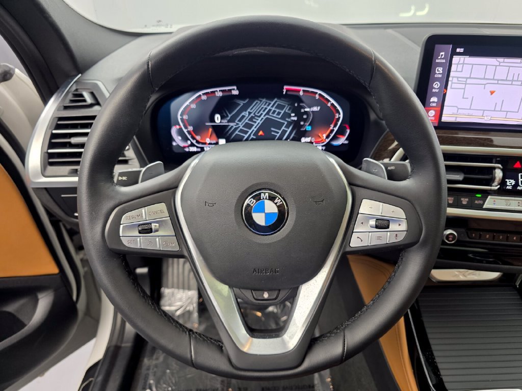 Certified 2024 BMW X4 xDrive30i w/ Premium Package AWD/4WD image 18