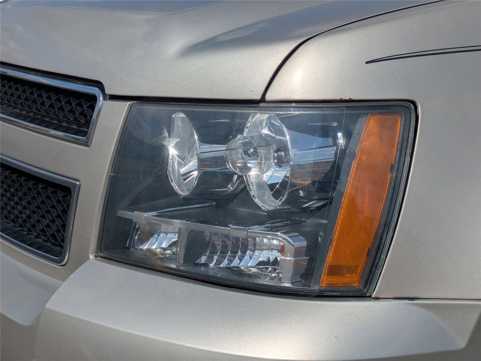 Used 2013 Chevrolet Suburban 2500 LT image 43