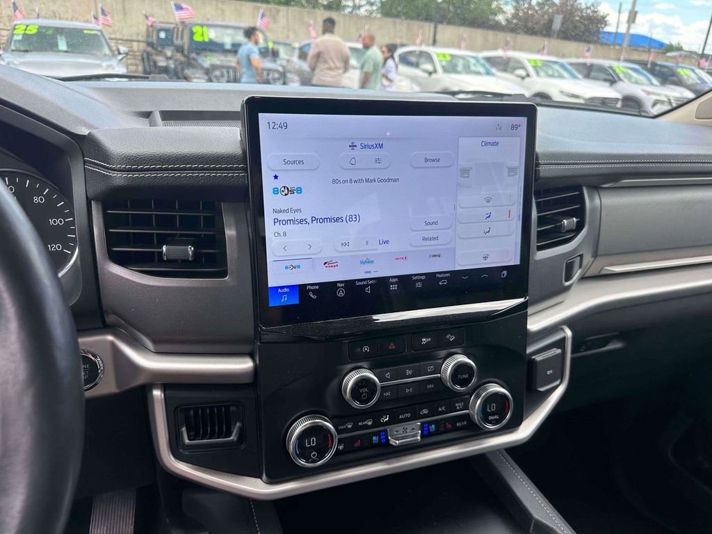Used 2024 Ford Expedition Max XLT AWD/4WD image 27