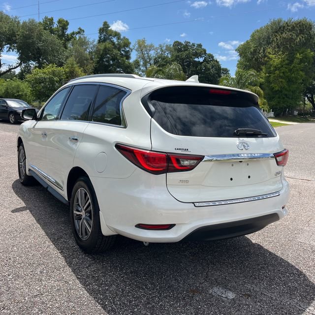 Used 2020 INFINITI QX60 Luxe w/ Essential Package image 3