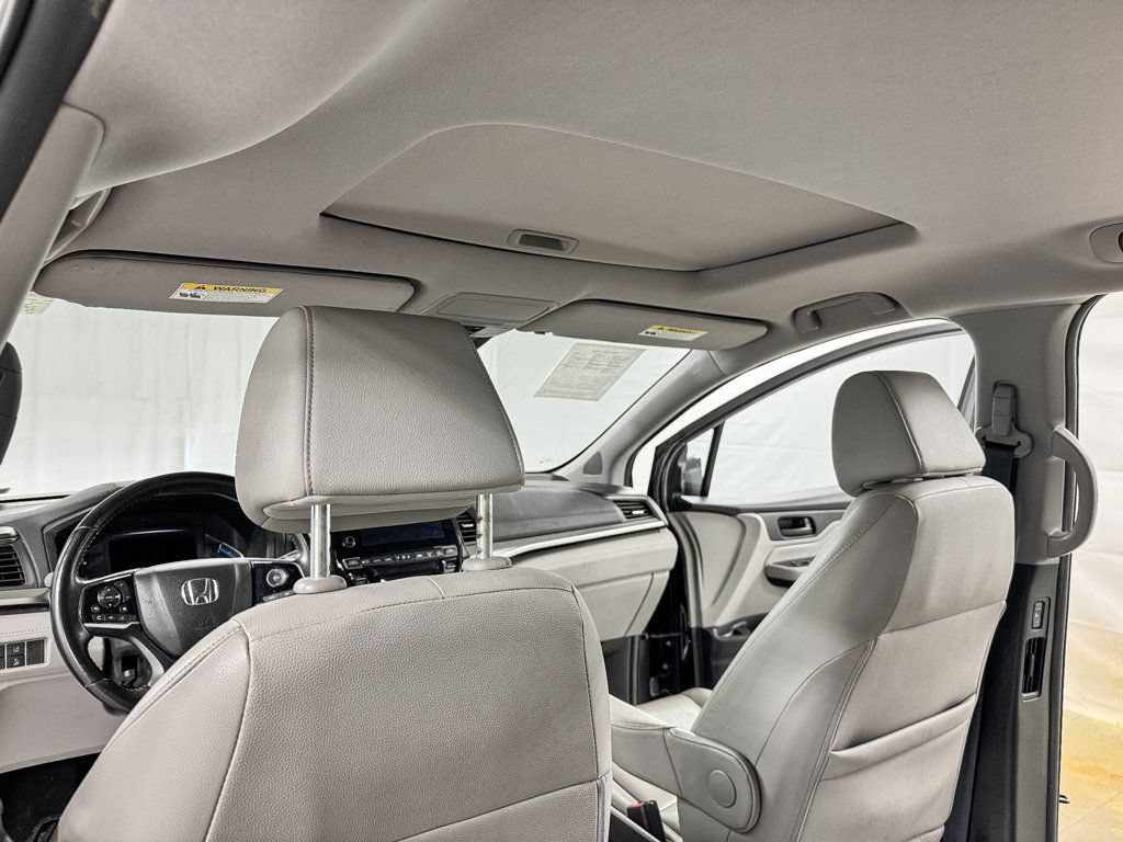 Used 2018 Honda Odyssey EX-L image 12