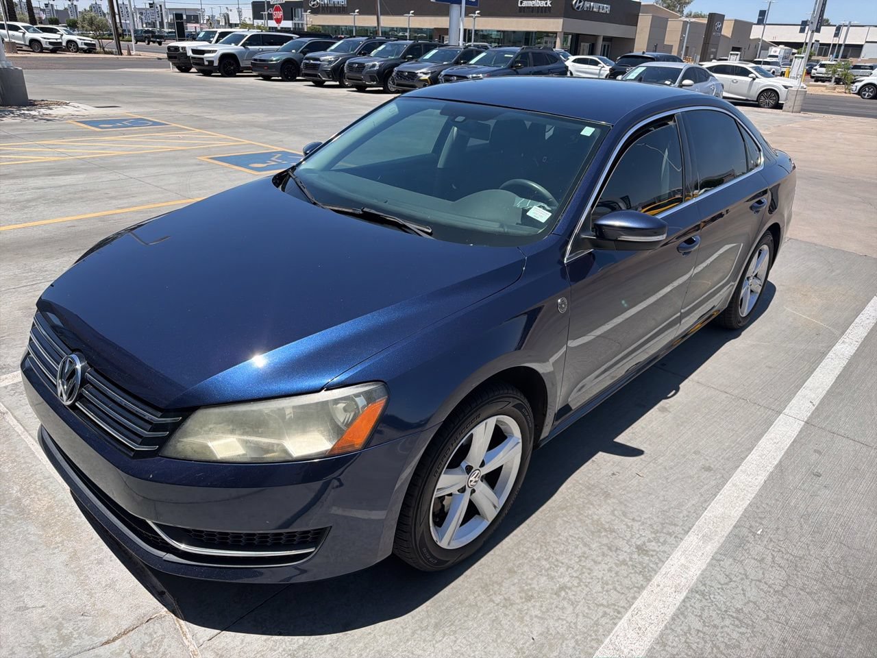 Used 2014 Volkswagen Passat 1.8T Wolfsburg Edition FWD image 2