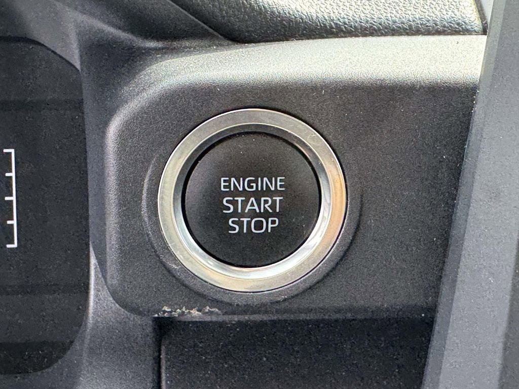 Certified 2025 Toyota 4Runner SR5 image 10