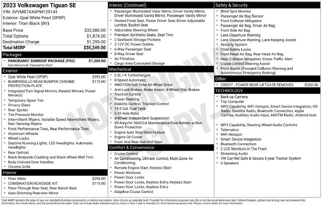 Used 2023 Volkswagen Tiguan SE w/ Panoramic Sunroof Package AWD/4WD image 16