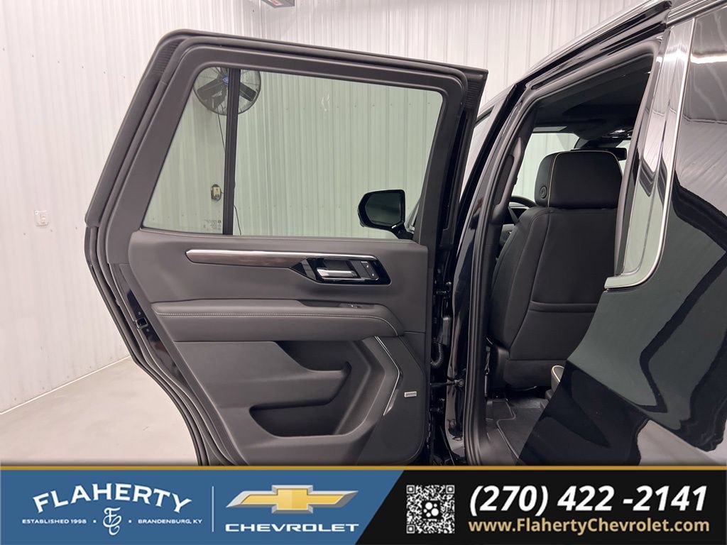 New 2026 Chevrolet Tahoe Premier w/ Sun And Tow Package AWD/4WD image 10