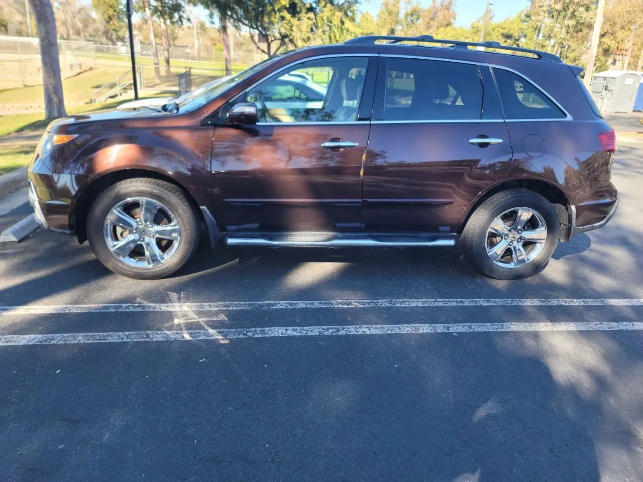 Used 2011 Acura MDX w/ Technology Package image 3