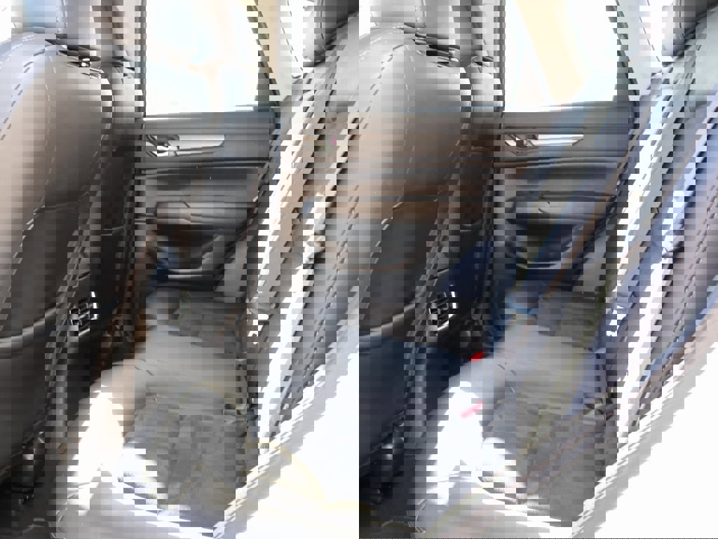 Used 2020 MAZDA CX-5 Touring image 18