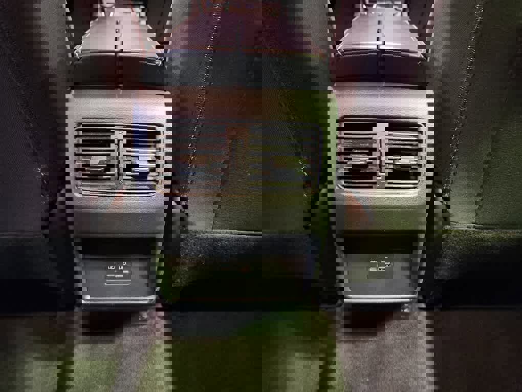 Used 2023 Nissan Rogue SV image 15