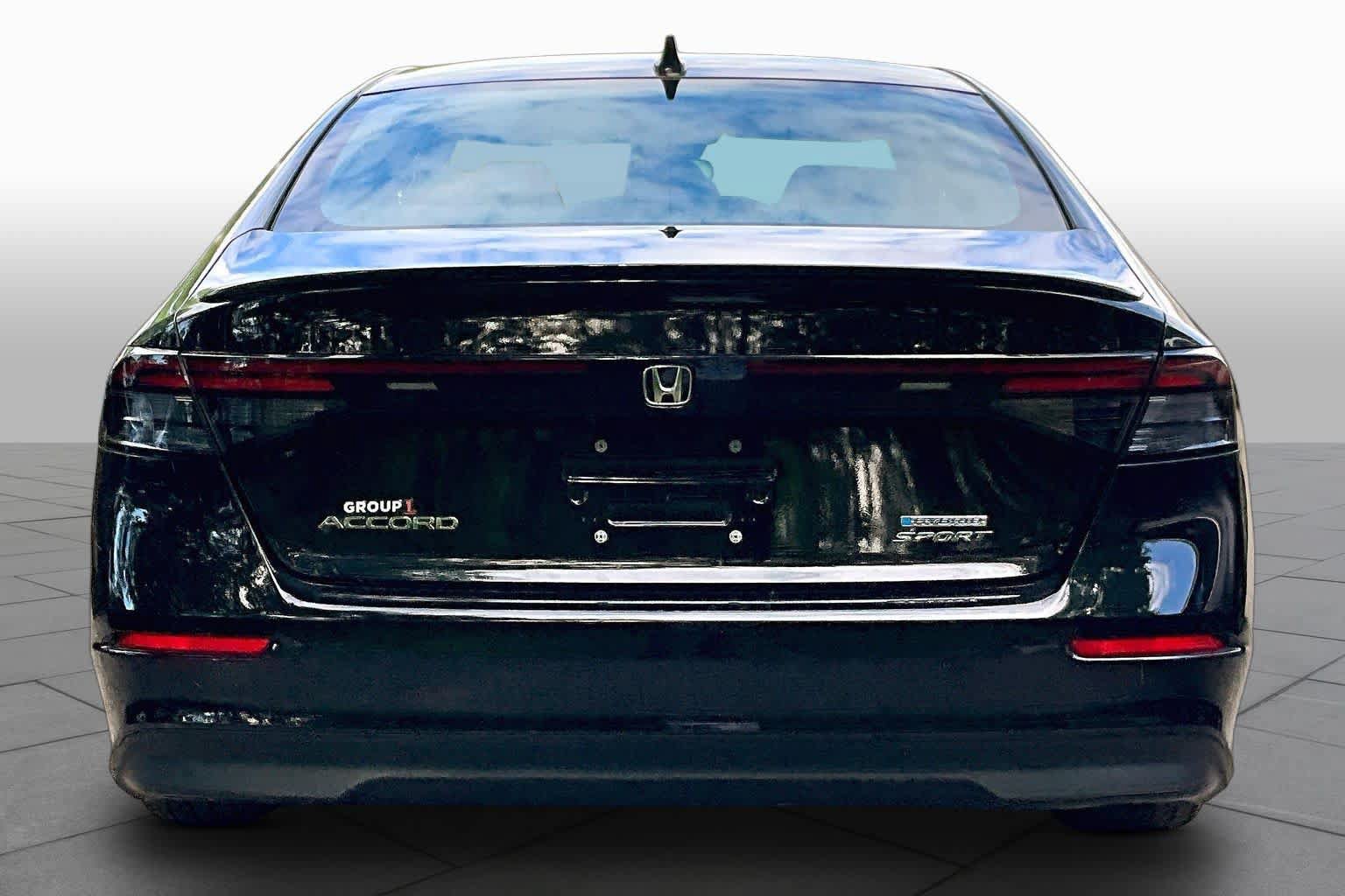 Used 2023 Honda Accord Sport image 5