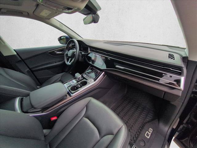 Used 2022 Audi Q8 Premium Plus w/ Premium Plus Package AWD/4WD image 21