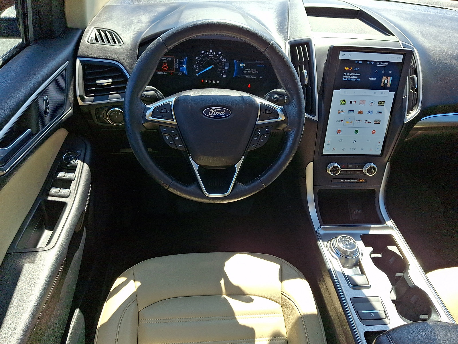 Used 2022 Ford Edge SEL w/ Convenience Package AWD/4WD image 11