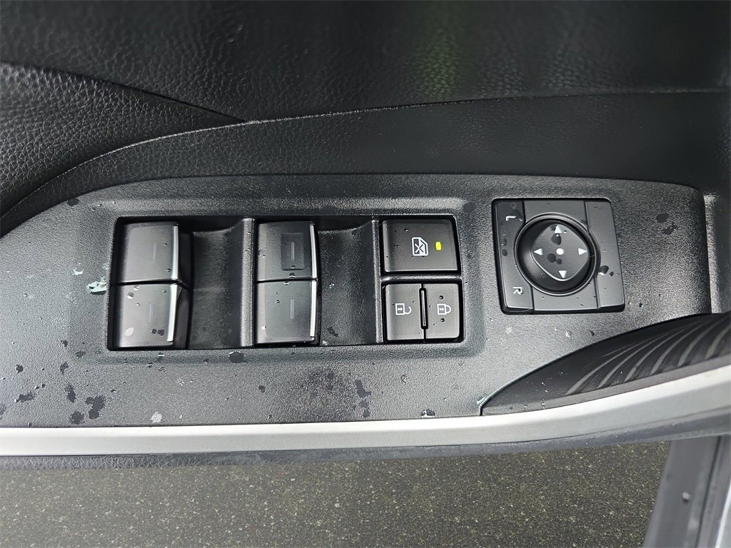 Used 2023 Toyota RAV4 SE w/ SE Grade Weather Package image 31