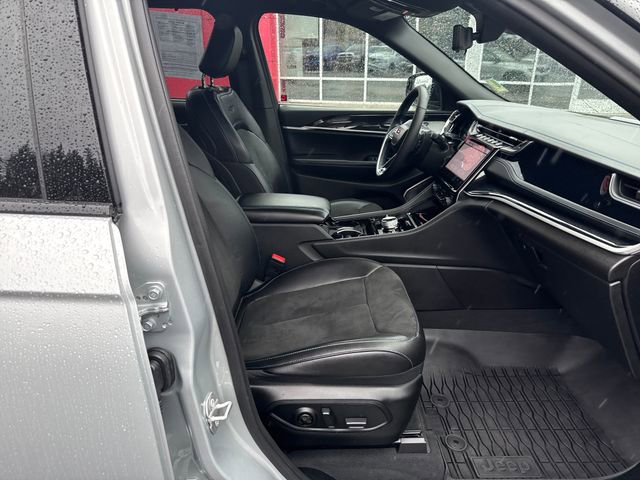 Used 2022 Jeep Grand Cherokee Trailhawk w/ Advanced Protech Group II image 13