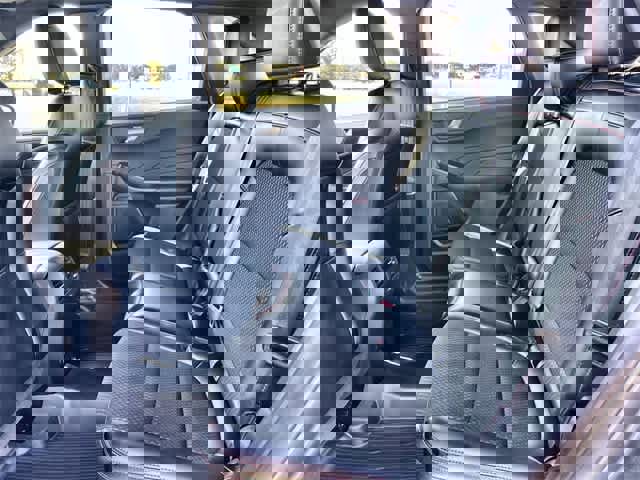 Used 2025 Ford Escape ST-Line w/ Equipment Group 301A image 14