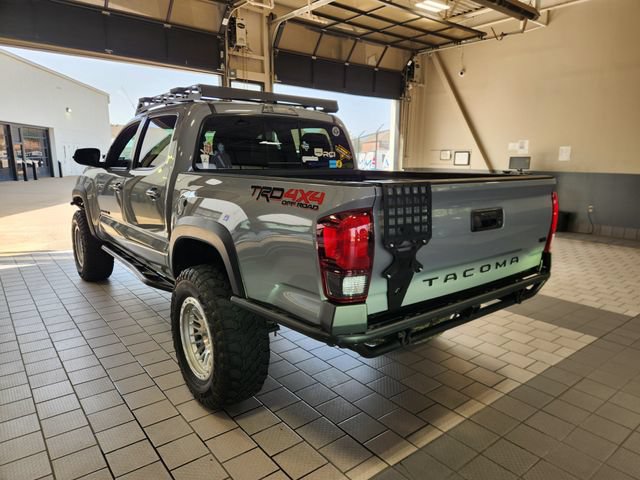 Used 2021 Toyota Tacoma TRD Off-Road AWD/4WD image 4