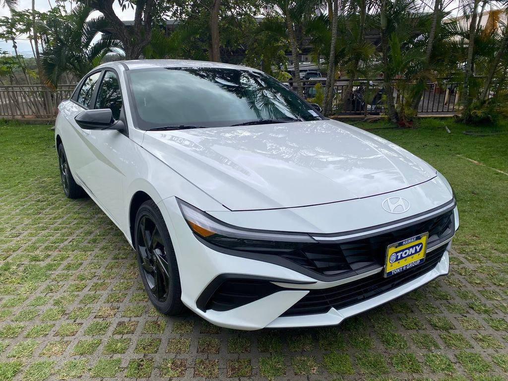 New 2026 Hyundai Elantra Sport w/ Cargo Package