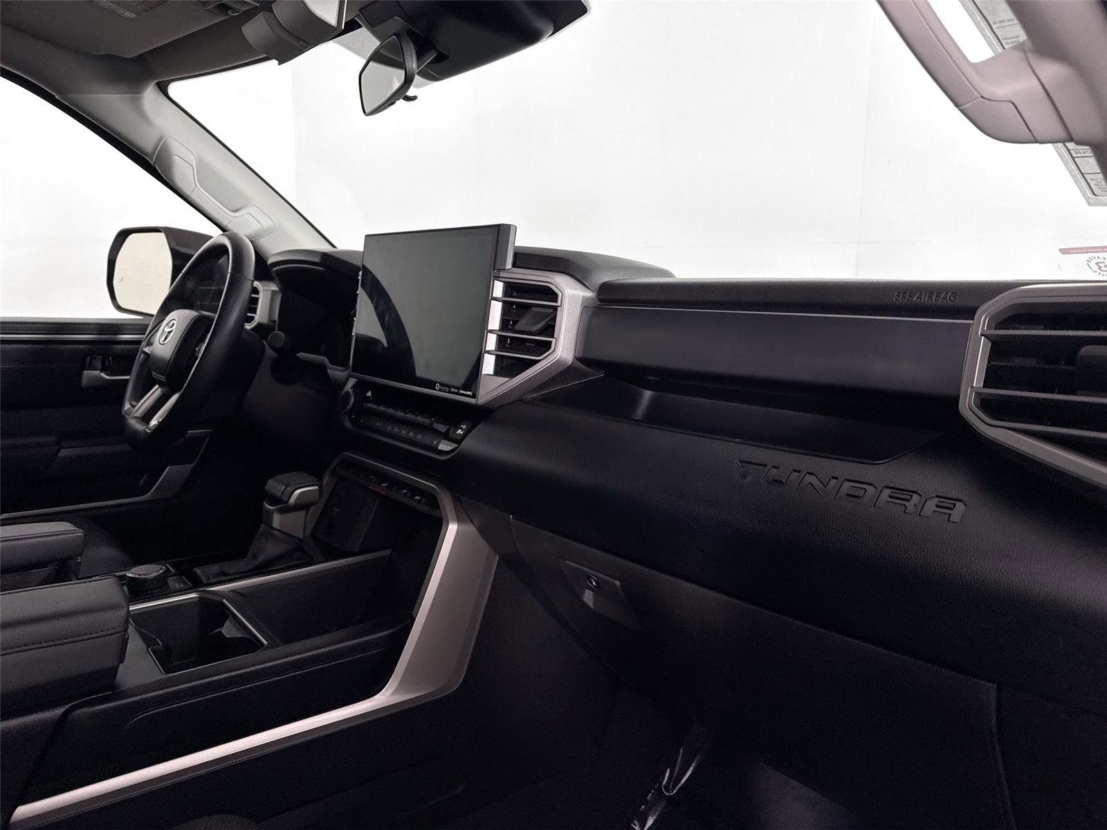 Used 2024 Toyota Tundra SR5 w/ SR5 Premium Package image 40