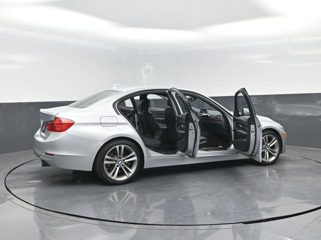 Used 2014 BMW 335i xDrive Sedan AWD/4WD image 33