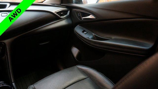 Used 2020 Buick Encore GX Essence w/ Experience Buick Package image 37