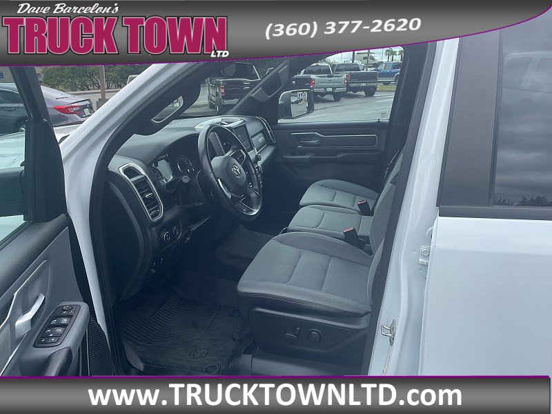 Used 2022 RAM 1500 Big Horn AWD/4WD image 9