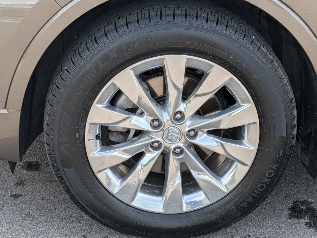 Used 2017 Buick Envision Essence FWD image 10