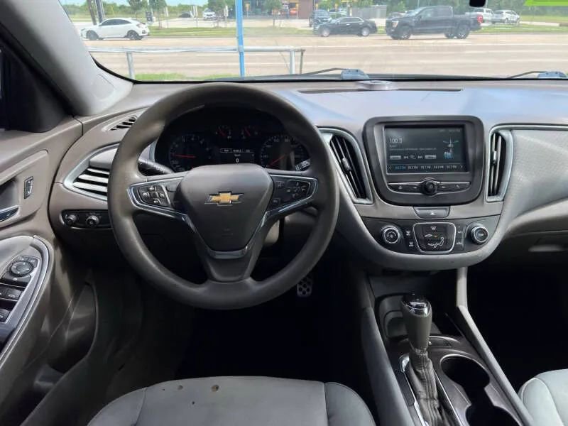 Used 2016 Chevrolet Malibu LS FWD image 17