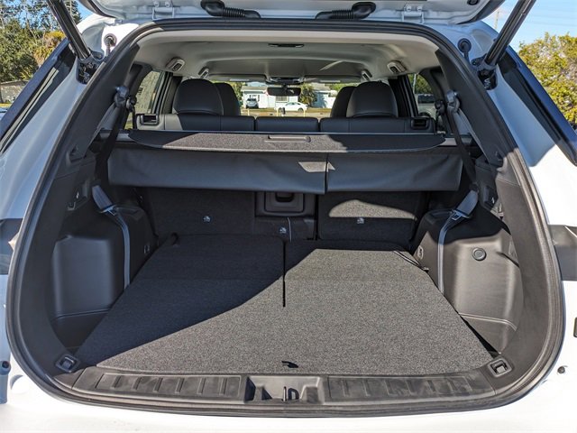 New 2025 Mitsubishi Outlander SE image 13