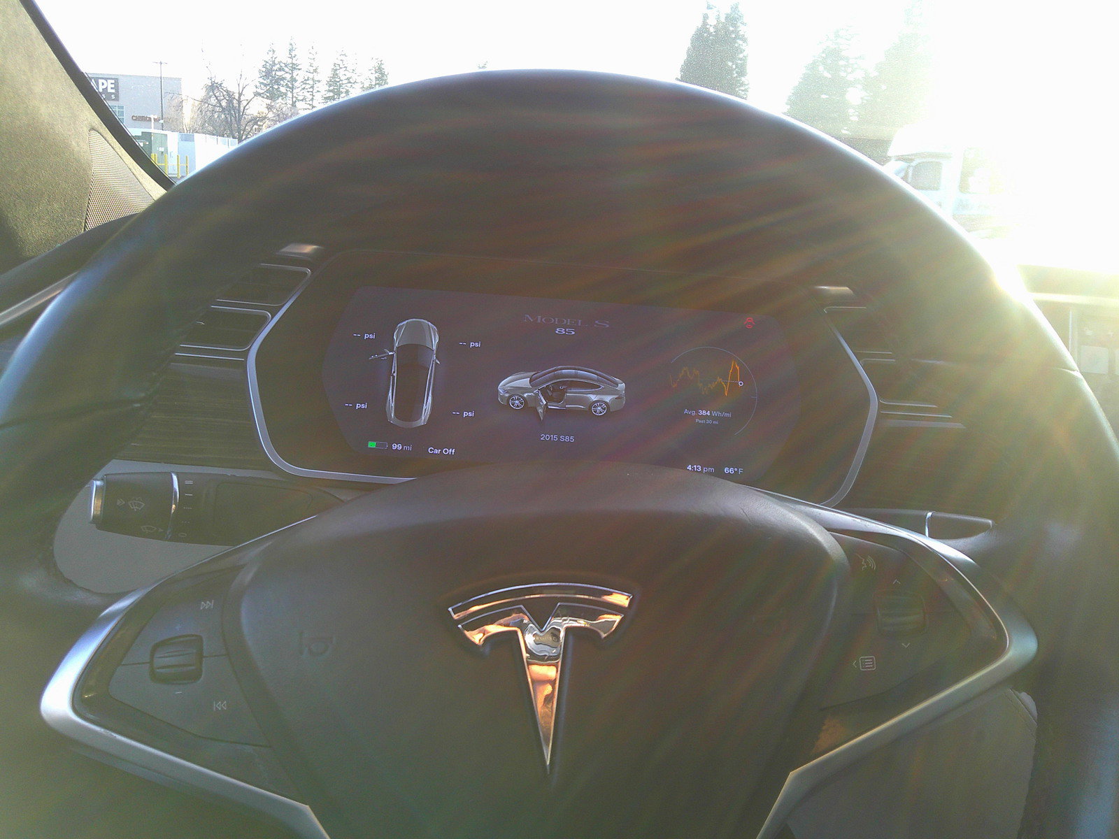 Used 2015 Tesla Model S 85 image 14