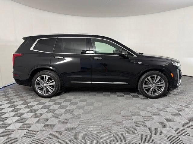Used 2024 Cadillac XT6 Premium Luxury w/ LPO, Floor Liner Package FWD image 5