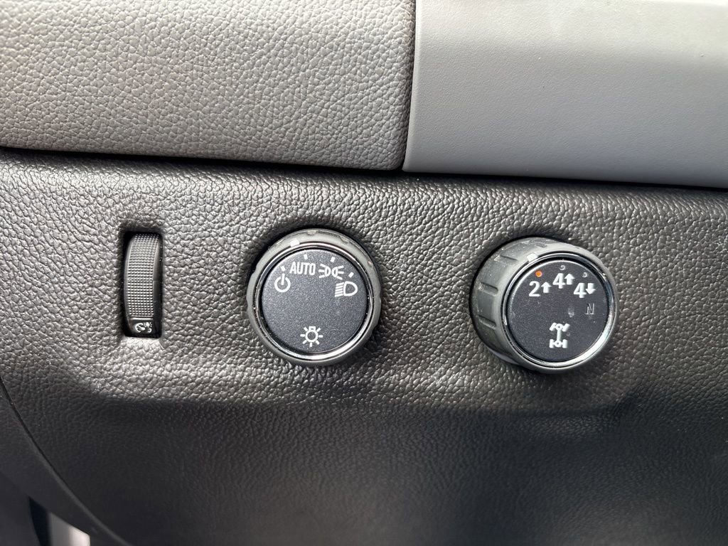 Used 2019 Chevrolet Colorado W/T w/ WT Convenience Package AWD/4WD image 23