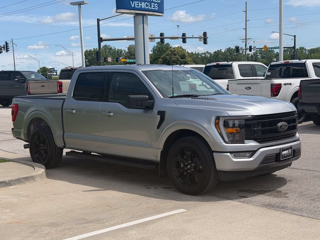 Used 2022 Ford F150 XLT w/ Equipment Group 301A Mid RWD image 7