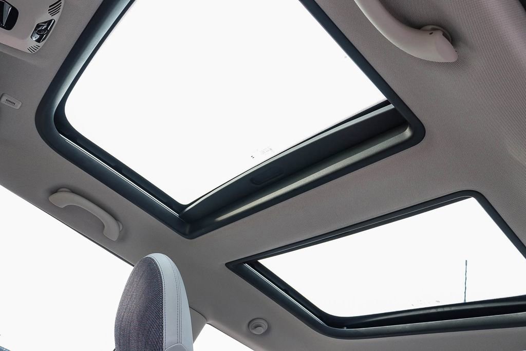 Used 2025 MINI Cooper S image 23