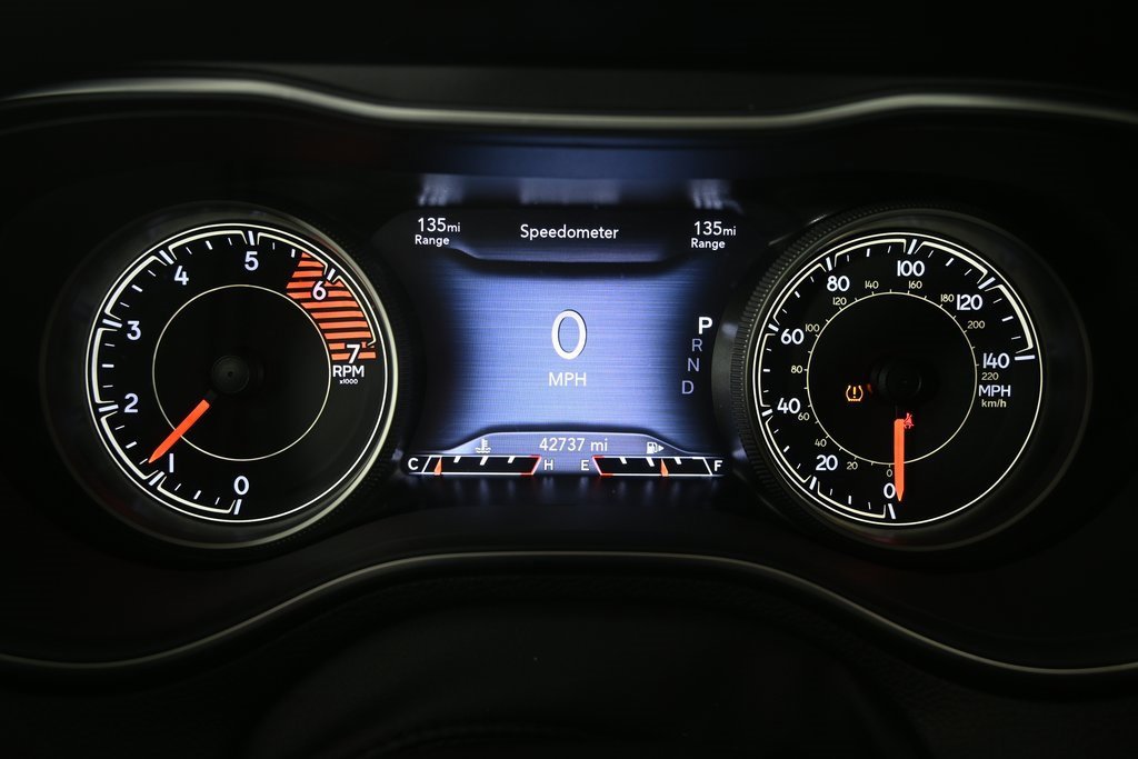 Used 2022 Jeep Cherokee Limited image 25