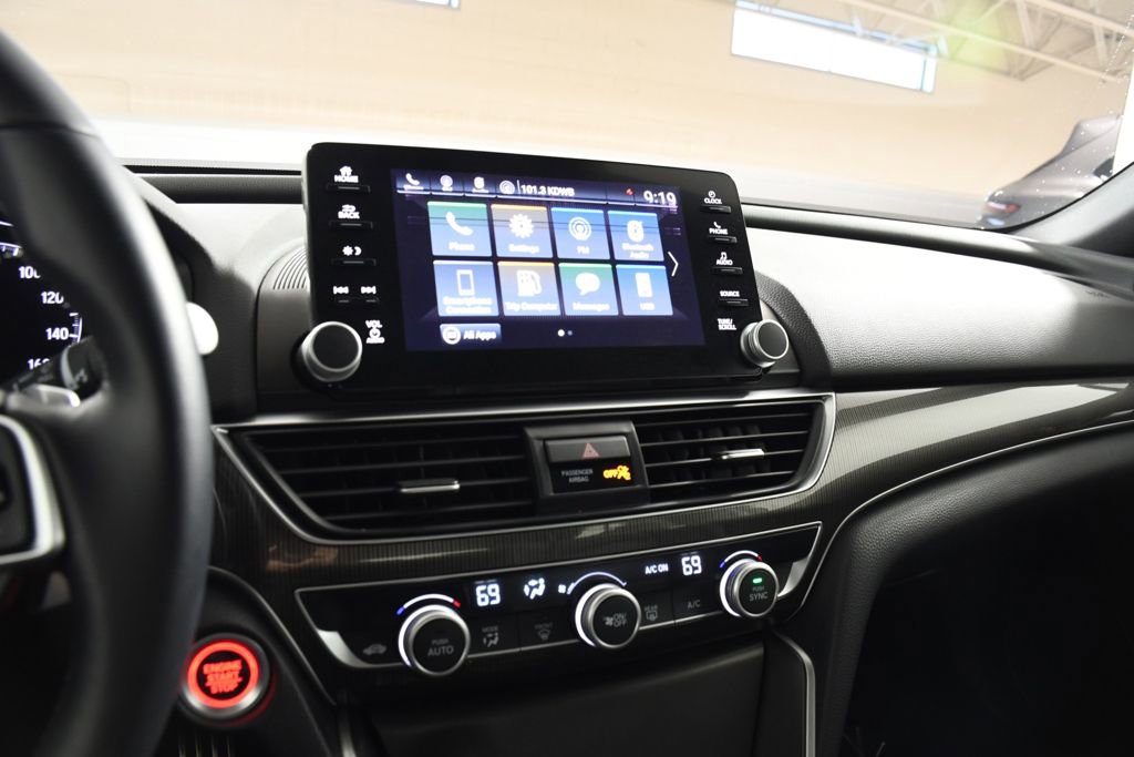 Used 2018 Honda Accord Sport image 31