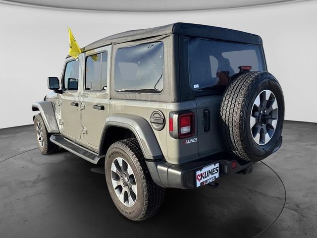 Used 2023 Jeep Wrangler Unlimited Sahara w/ Cold Weather Group AWD/4WD image 10