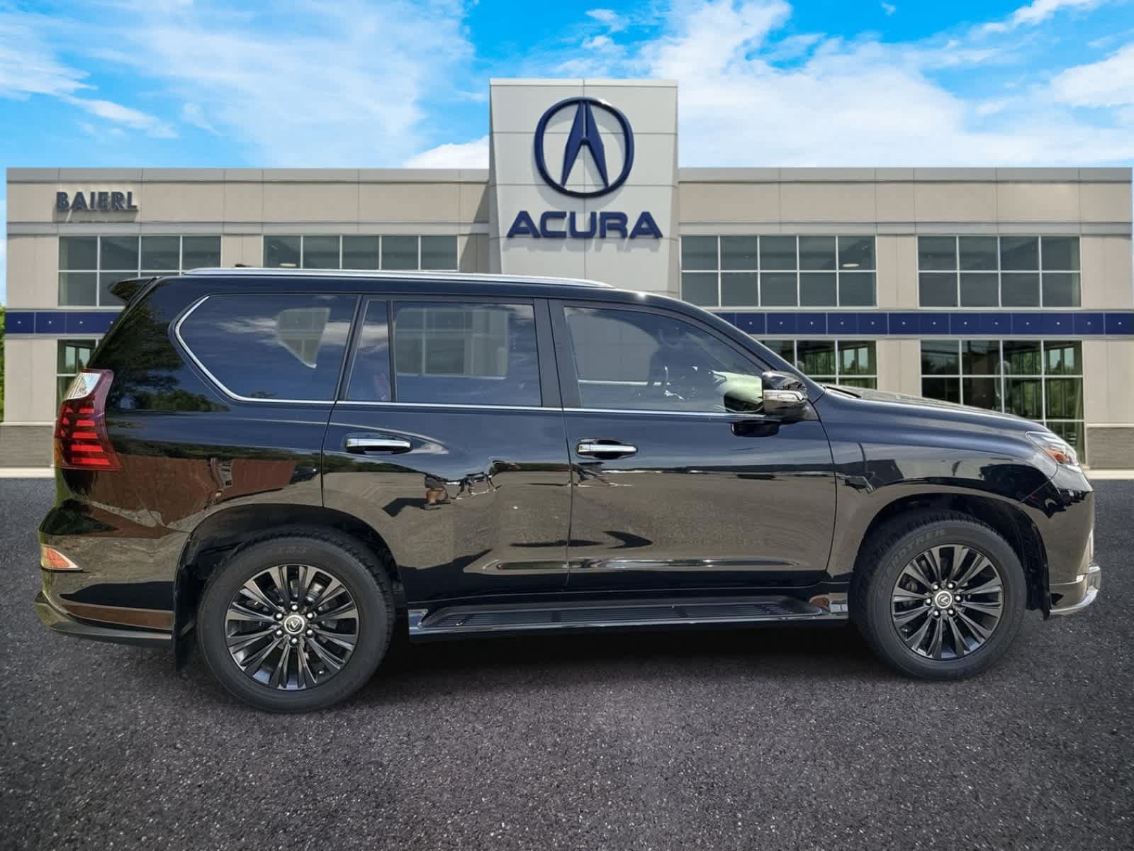 Used 2022 Lexus GX 460 Luxury w/ Sport Design Package AWD/4WD image 6
