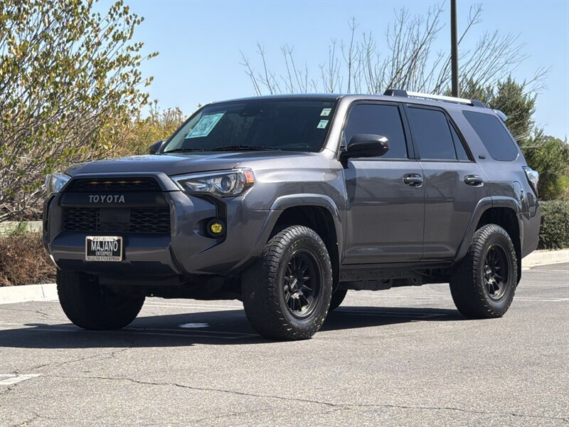 Used 2021 Toyota 4Runner SR5 RWD image 2