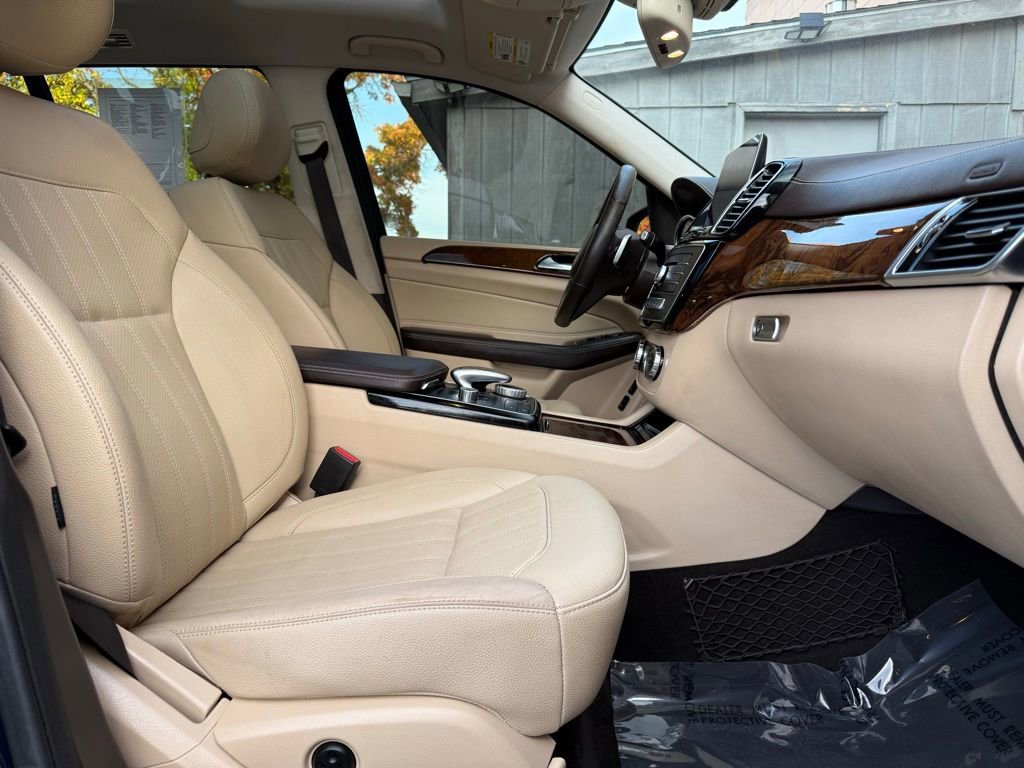 Used 2019 Mercedes-Benz GLS 450 4MATIC image 20