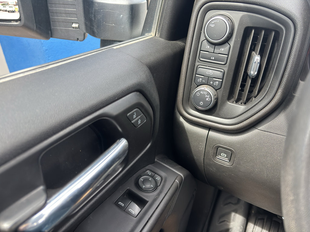 Used 2022 Chevrolet Silverado 2500 W/T w/ WT Fleet Convenience Package AWD/4WD image 17