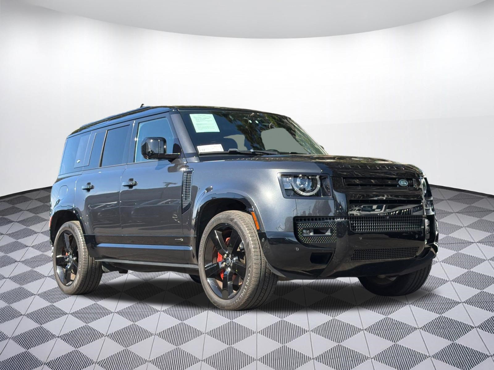 Used 2023 Land Rover Defender 110 X AWD/4WD image 6