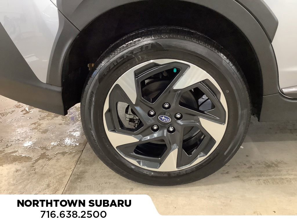 Used 2024 Subaru Crosstrek 2.5i Limited AWD/4WD image 14