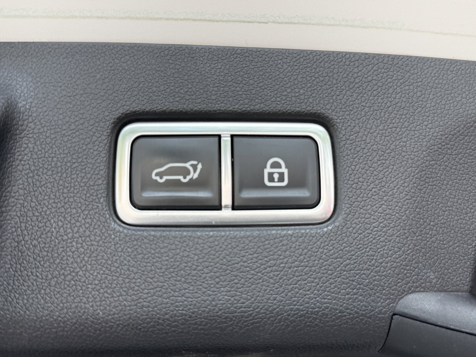 Used 2021 Kia Sorento SX AWD/4WD image 35