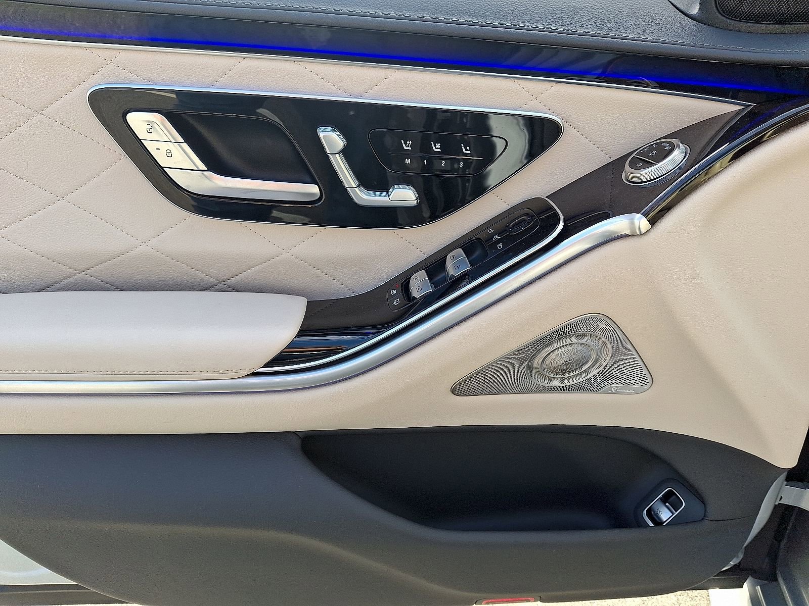 Certified 2025 Mercedes-Benz S 580 4MATIC Sedan image 12