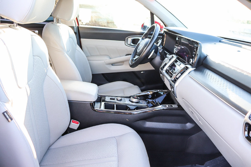 Used 2023 Kia Sorento SX Prestige AWD/4WD image 19