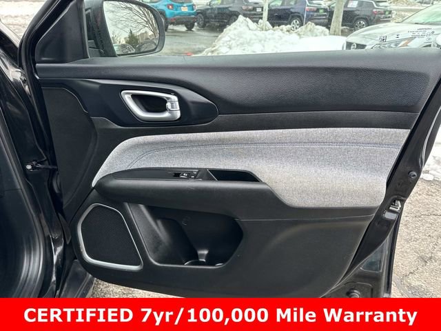Used 2024 Jeep Compass Sport image 8