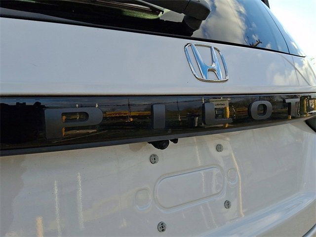Used 2023 Honda Pilot Elite image 37