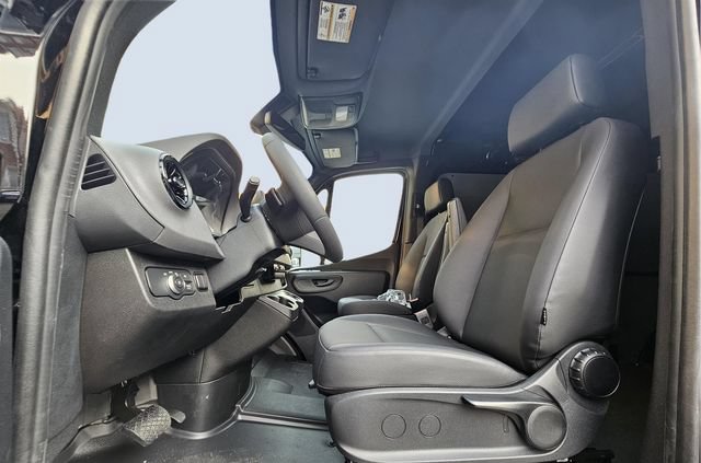 New 2026 Mercedes-Benz Sprinter 2500 image 11